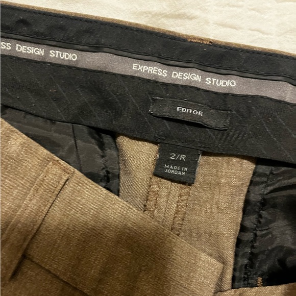 Express Editor dress pants size 2 straight leg Dark Tan khaki / brown beige - Picture 3 of 14